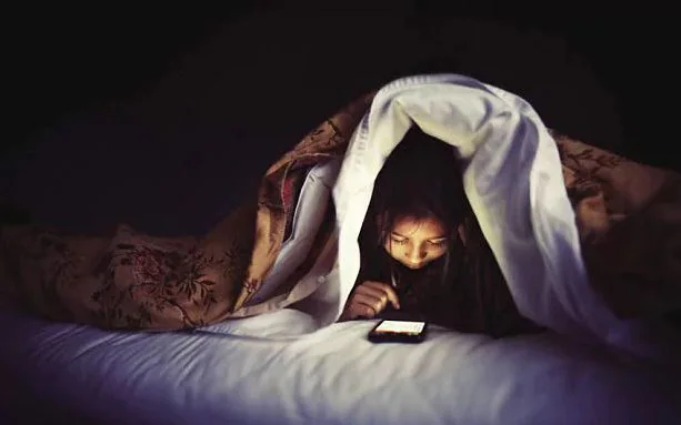 뒤처진 느낌 이미지